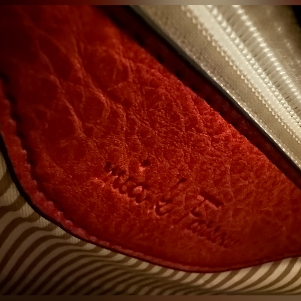 Mia Farrow purse - Picture 8 of 13